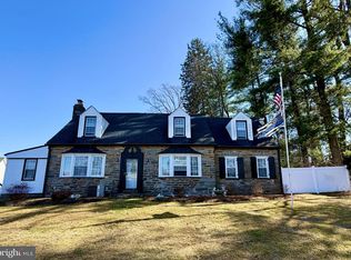 13497 Trevose Rd, Philadelphia, PA 19116