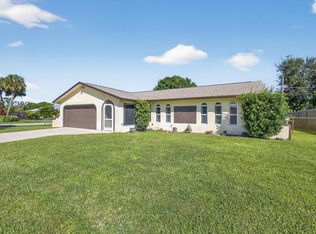 142 W Palmetto Rd, Lake Worth, FL 33467