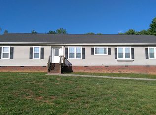 3007 Little Creek Dr, Thomasville, NC 27360