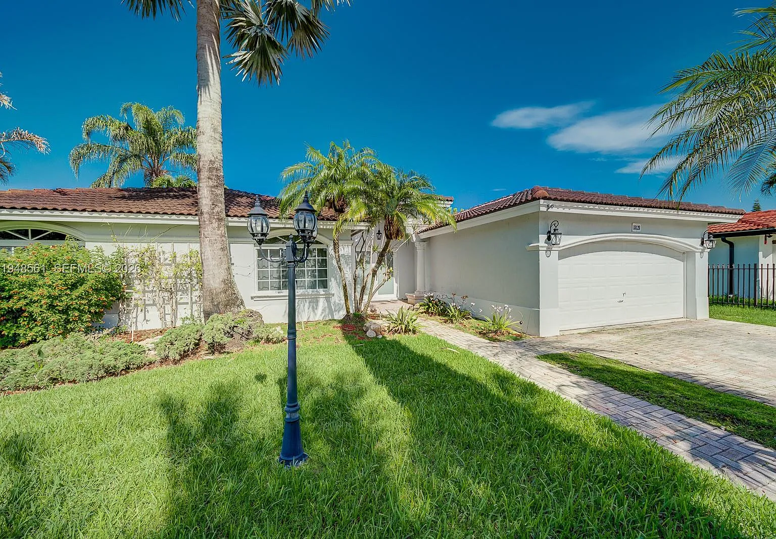 4 bed, 1786 sqft, $3,500 — Photo 1