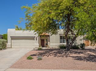 166 N Fenceline Dr, Tucson, AZ 85748