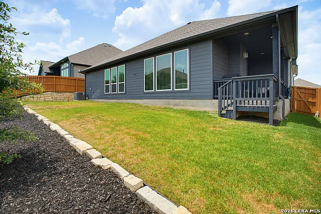 3716 Cualquiera — Photo 34
