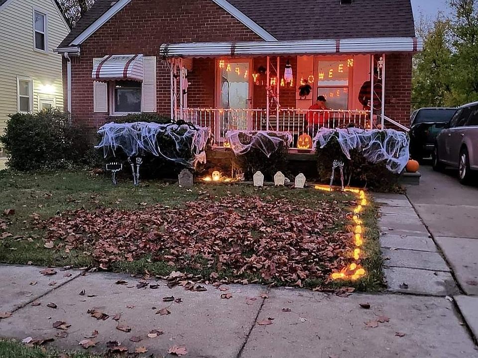 1st image of 813 Leblanc St