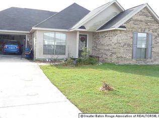 23898 S Park Ln, Denham Springs, LA 70726