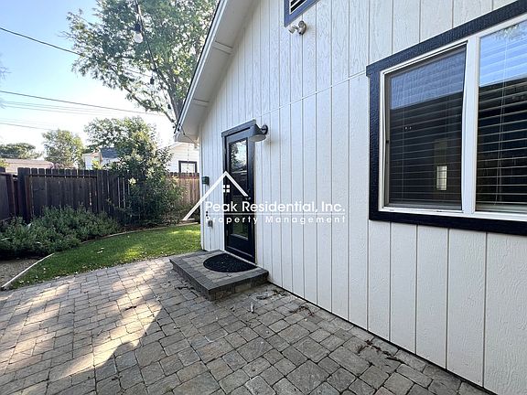 3rd image of 304 1/2 Coloma St