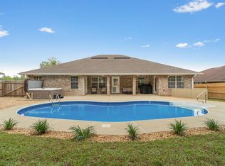 307 Gauntlet Dr, Crestview, FL 32539