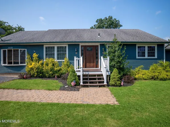 1172 Laurel Drive, Toms River, NJ 08753