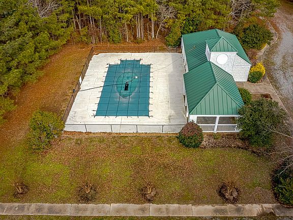 5th image of 565 Witch Duck Ln