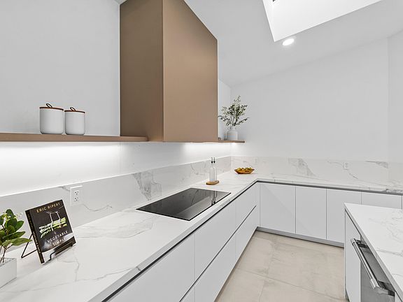 5th image of 6369 San Michel Way