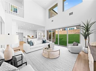 143 Hyperion, Irvine, CA 92618