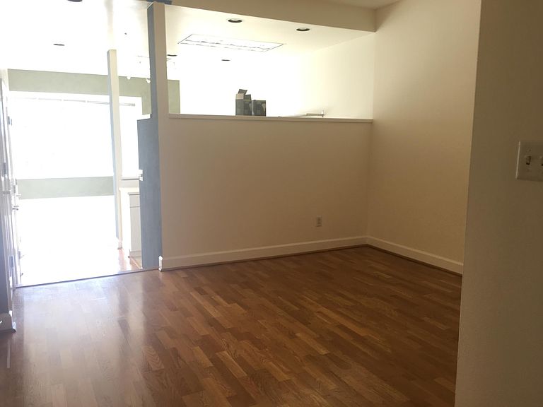 240 Lombard St San Francisco, CA, 94111 - Apartments for Rent | Zillow