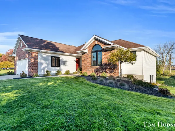 1647 Morning Dew Dr SW, Byron Center, MI 49315