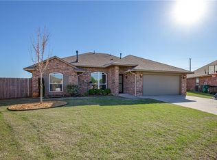 9728 SW 21st Ter, Oklahoma City, OK 73128