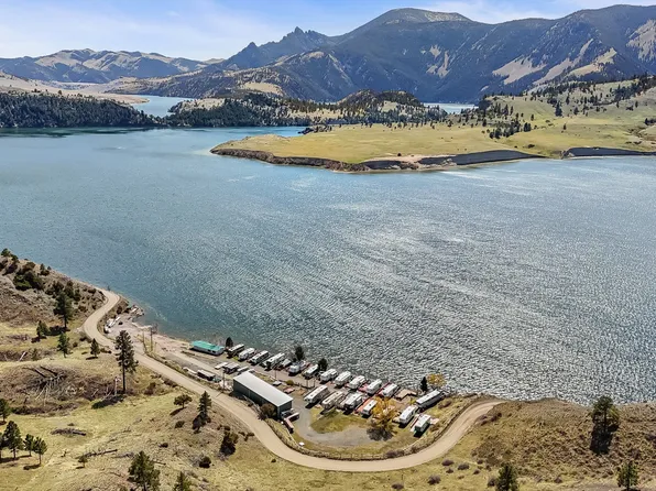2136 Beartooth Rd, Wolf Creek, MT 59648