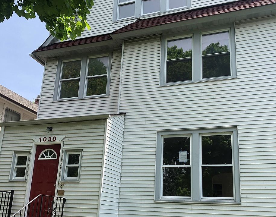 1st image of 1030 S Maple Ave #2