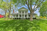 photo property thumbnail