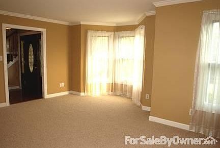 5th image of 108 Stoneybrook Dr
