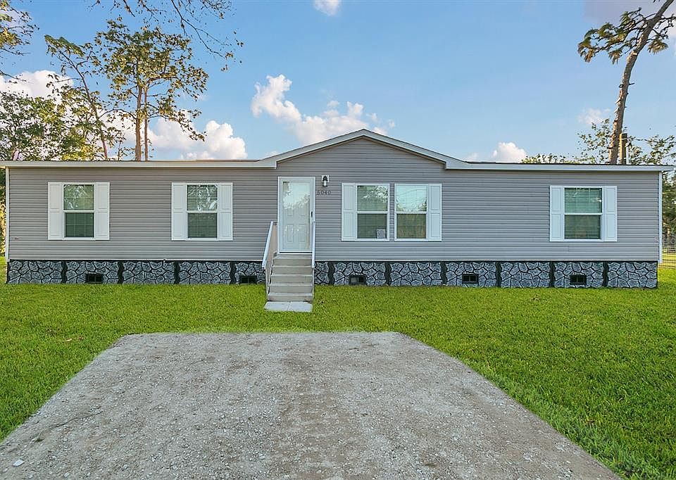 1st image of 5040 NOVA AVENUE