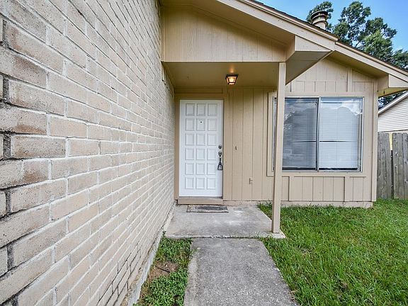 4th image of 11110 Drakeland Dr