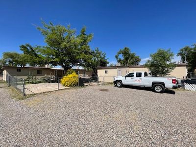 1813 Del Norte Dr SW, Albuquerque, NM, 87105