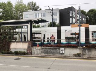 4743 32nd Ave S APT B, Seattle, WA 98118