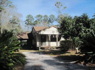 549 Satsuma Rd W, Chattahoochee, FL 32324