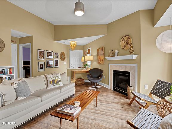 5th image of 4116 Breezewood Drive Apt 203