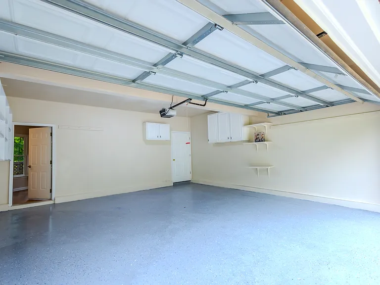 650 Cedar Creek Dr — Photo 51