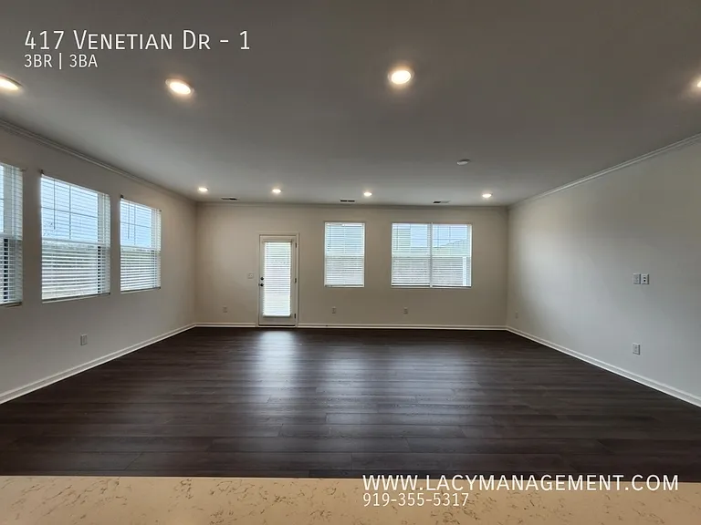 417 Venetian Dr #1 — Photo 6