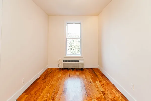 Rented by Nooklyn NYC LLC | media 24
