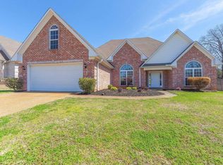 12 Golden Oak Cv, Jackson, TN 38305