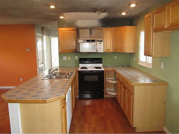 5th image of 5810 Colchester Dr