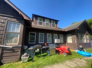 262 Creekside Rd, Fayetteville, WV 25840