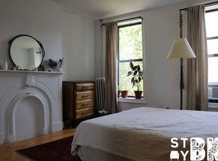 158 Putnam Ave #3L, Brooklyn, NY 11216