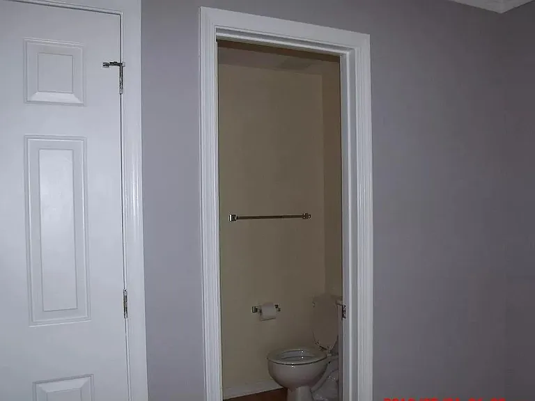 209 Amersham Dr #G — Photo 14