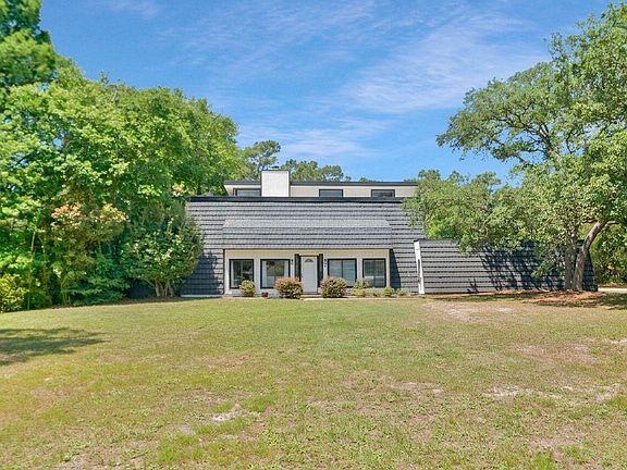 2nd image of 2121 Mar Mar Ln