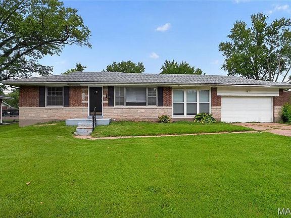 2nd image of 9625 Colony Dr