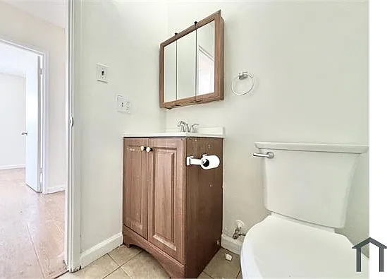 1656 Arlington Ave #A — Photo 4