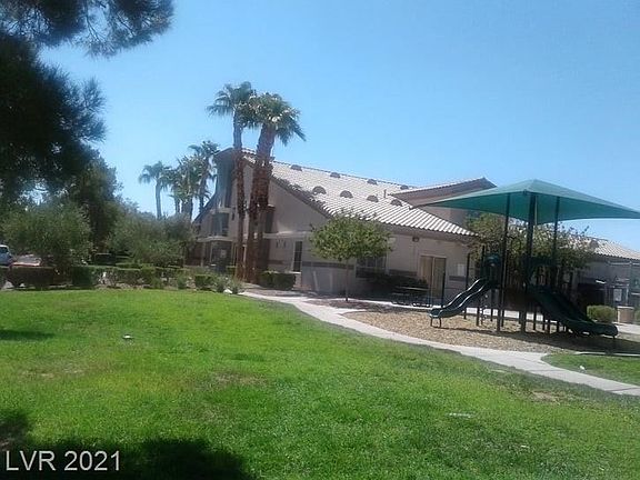 4th image of 6891 Mahogany Meadows Ave