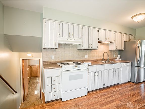 5th image of 3125 Mountville Dr