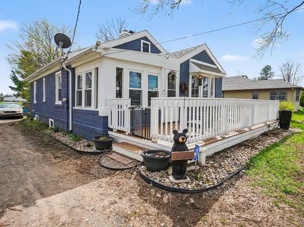 2961 W Dickman Rd, Springfield, MI 49037