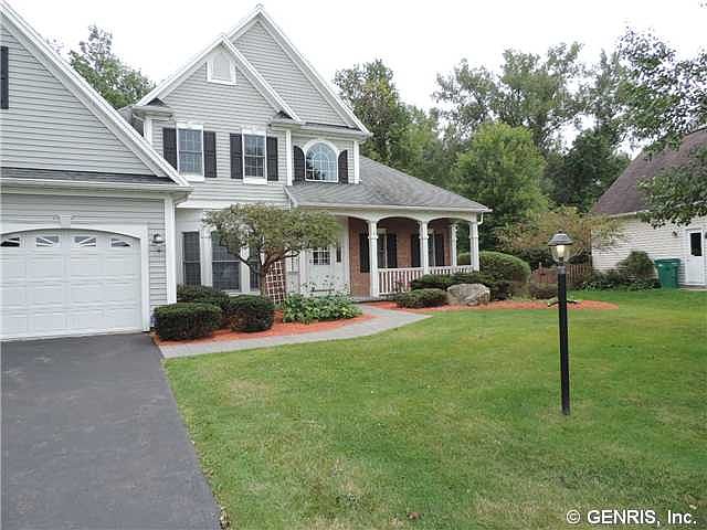 1st image of 136 Aspen Look Dr