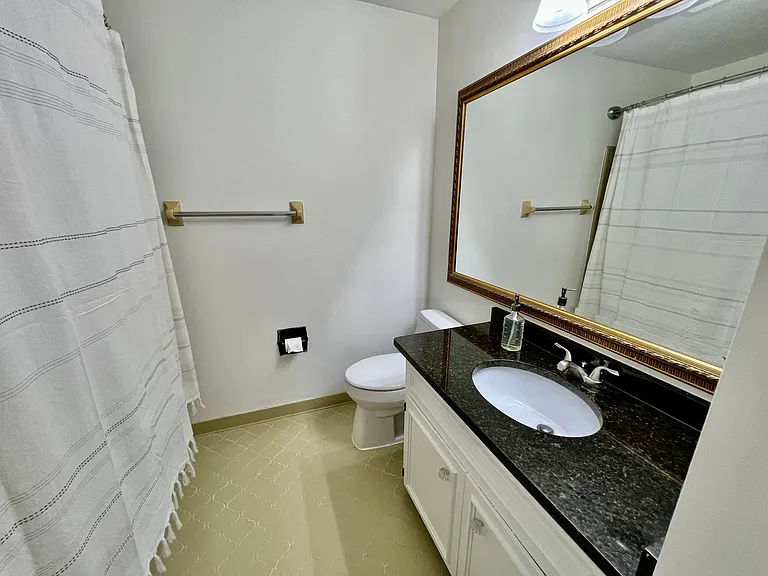 442 Cove Dr NE — Photo 22