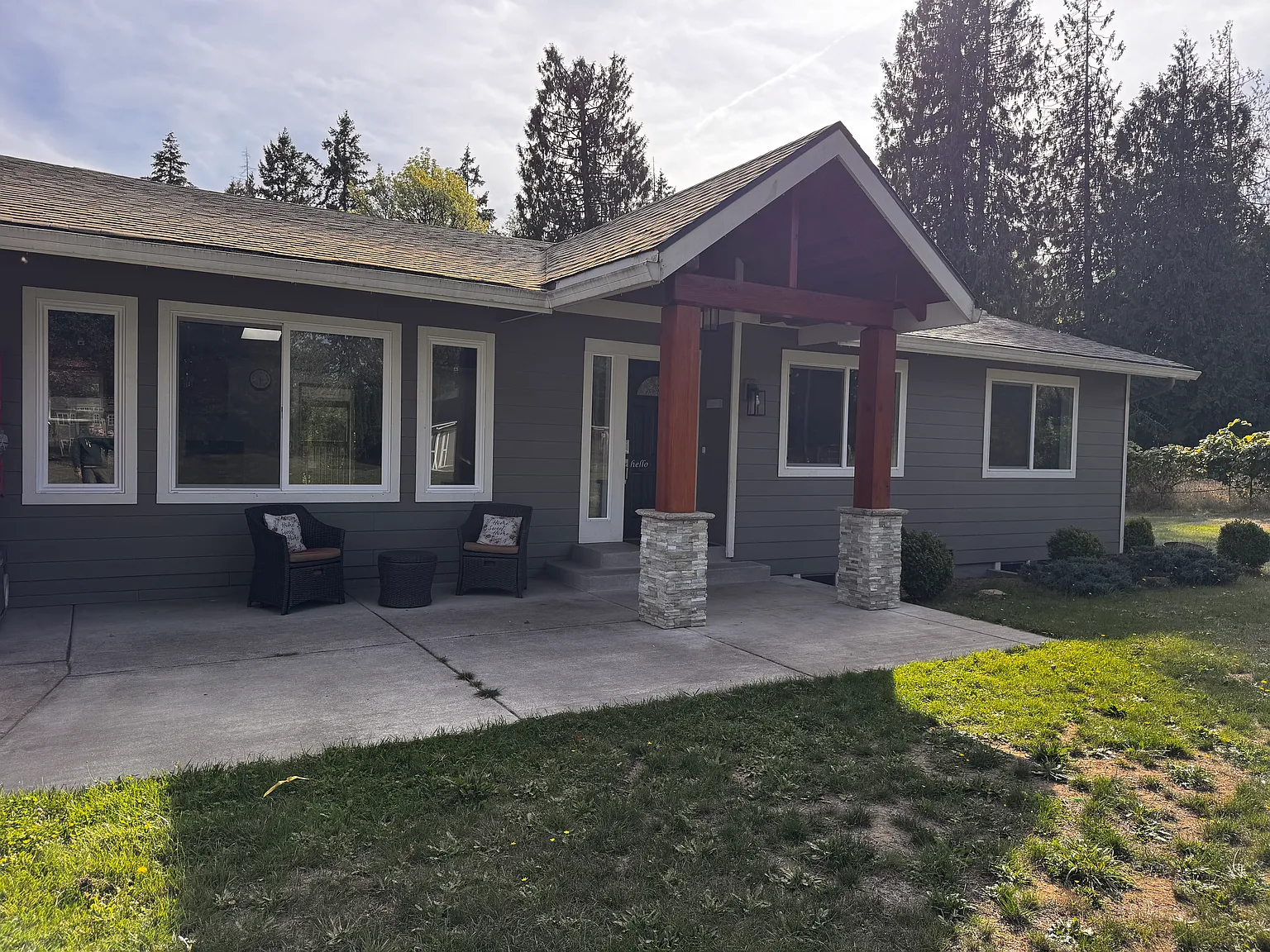 4 bed, 3.5 bath, 3000 sqft, $3,800 — Photo 1