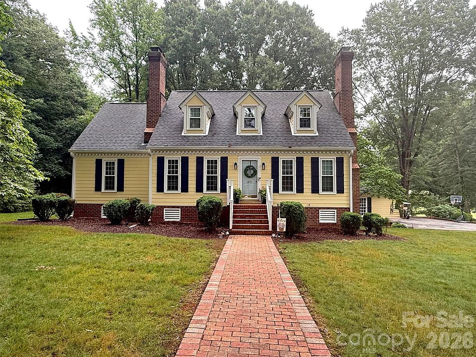 1st image of 469 Augusta Dr