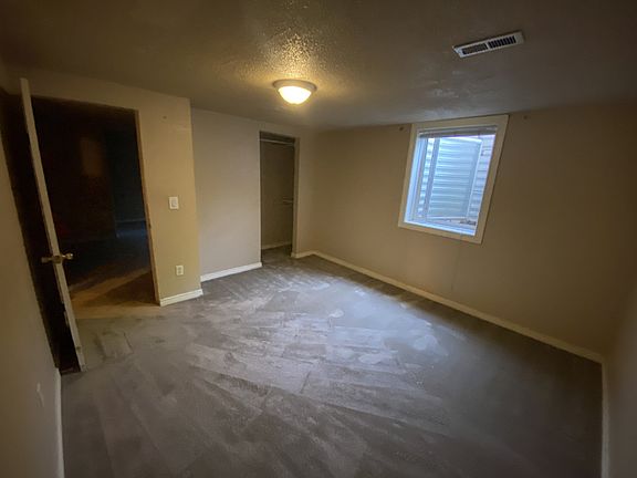 5th image of 2912B W 35th Ave