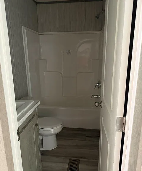 848 King Richard Dr — Photo 10