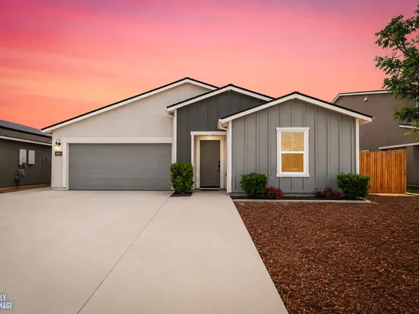 5917 Vespucci Ave, Bakersfield, CA 93313