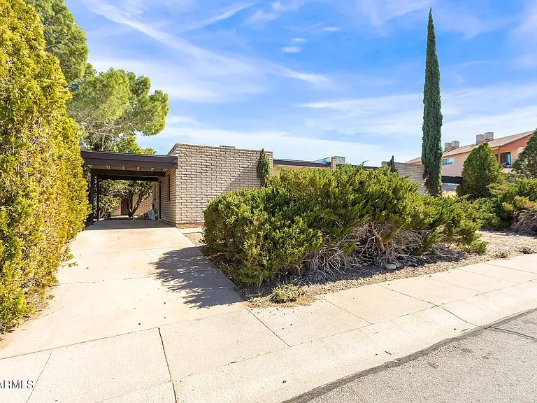 1280 Plaza Maria #B — Photo 14