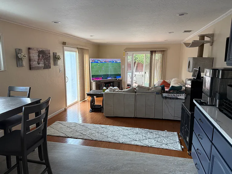 743 San Ramon Ave — Photo 5